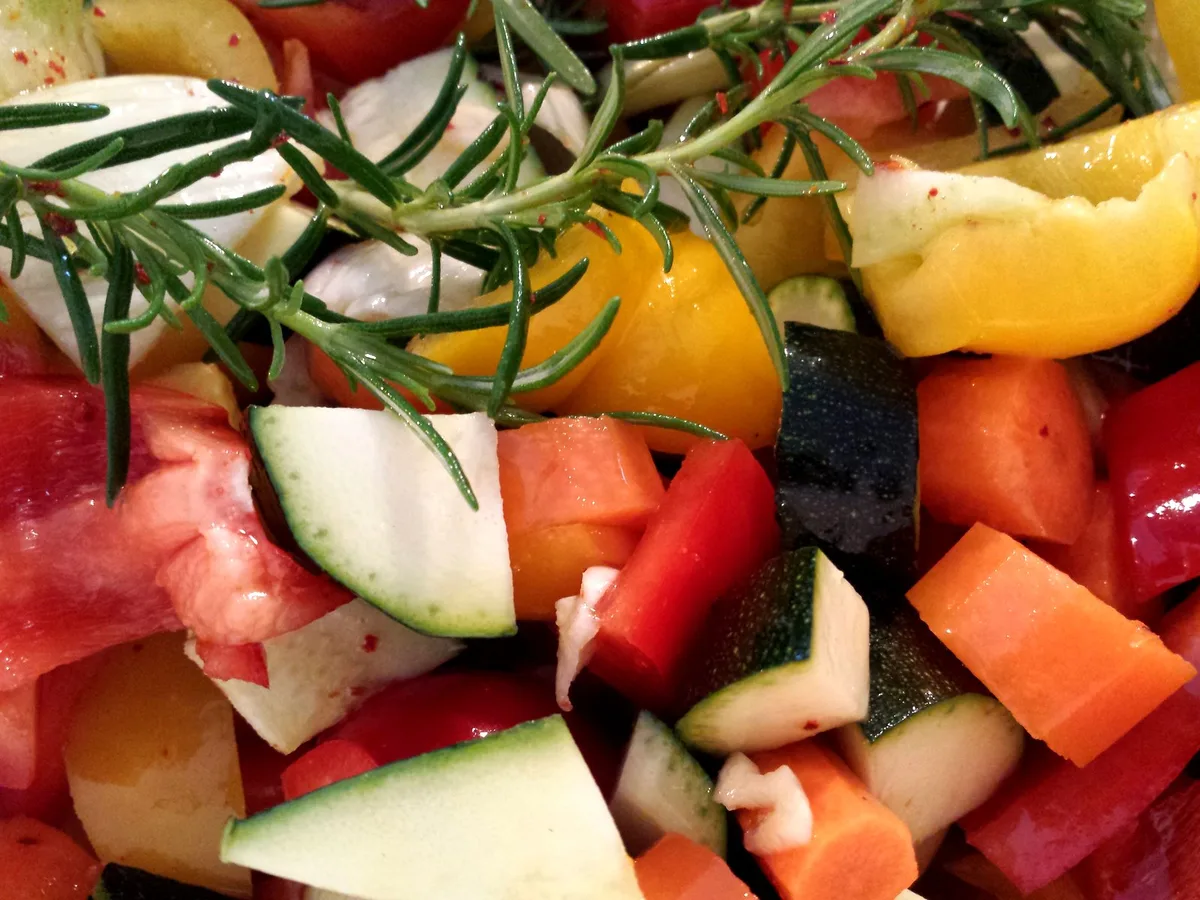 Gemüse, einfach grob geschnitten
