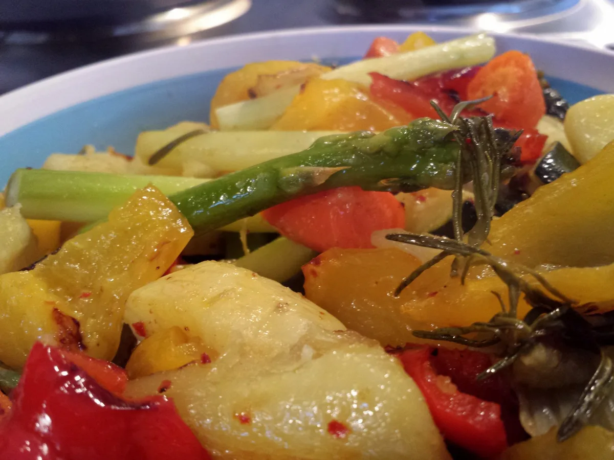 Gemüse, frisch aus dem Ofen