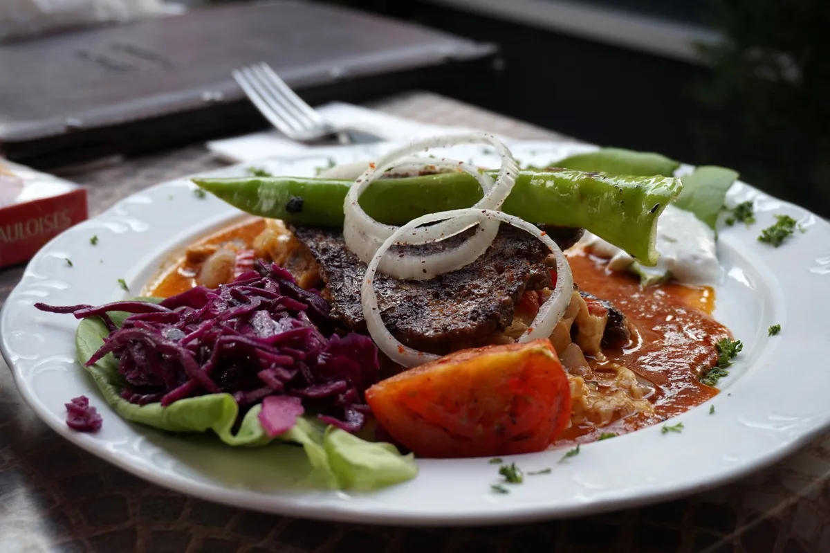 Das Essen rechts von mir.