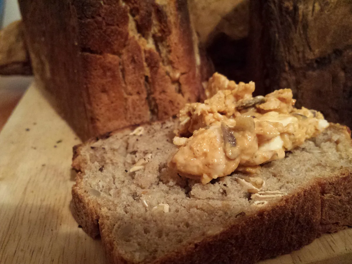 Brot und Gerupfter (ohne Tulpen)