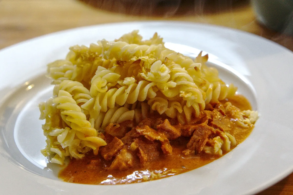 Die einzigen wahren Schinkennudeln des Universums.